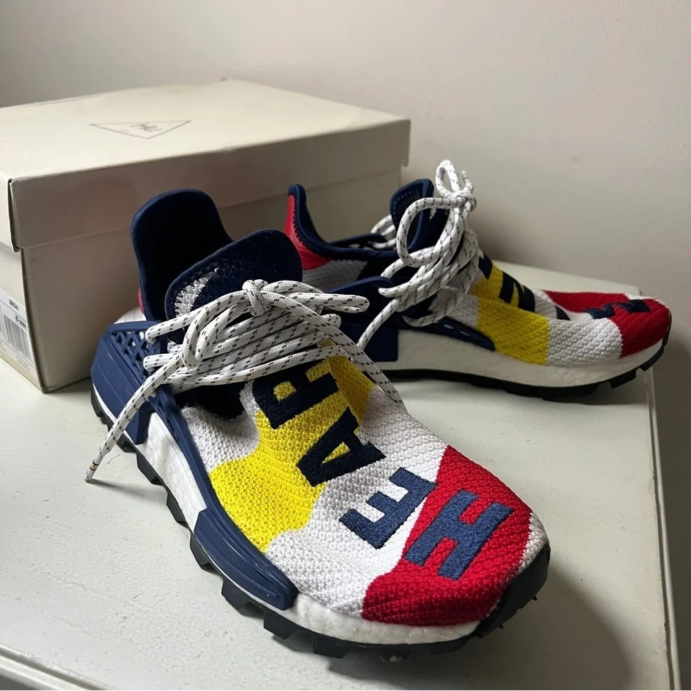 adidas NMD Hu
Pharrell x Billionaire Boys Club Multi-Color Size 7